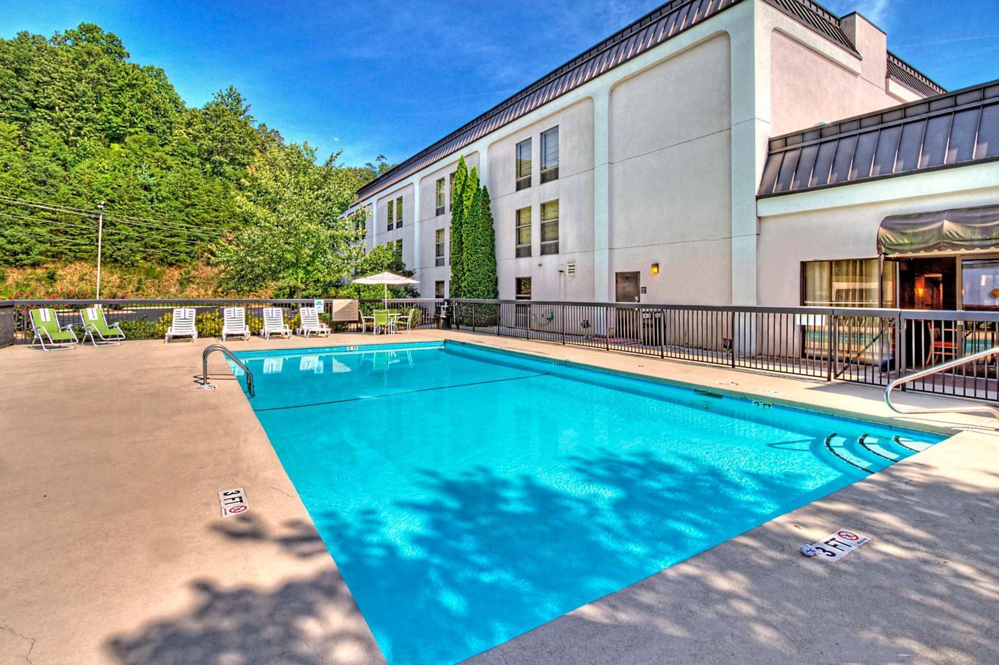 Hampton Inn Franklin, Nc Ngoại thất bức ảnh